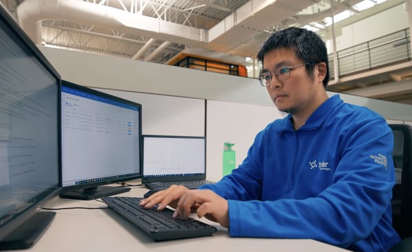 tyler-tech-man-computer-desk